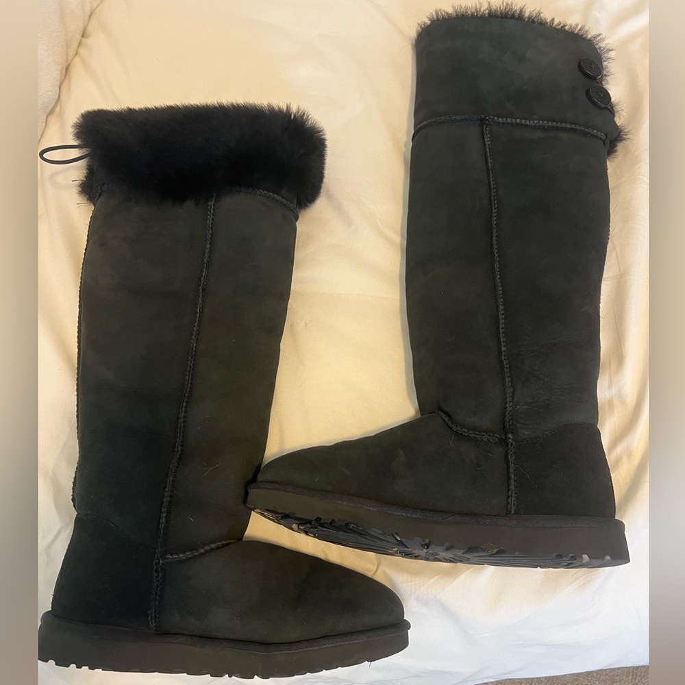 NEW Black UGG boots!